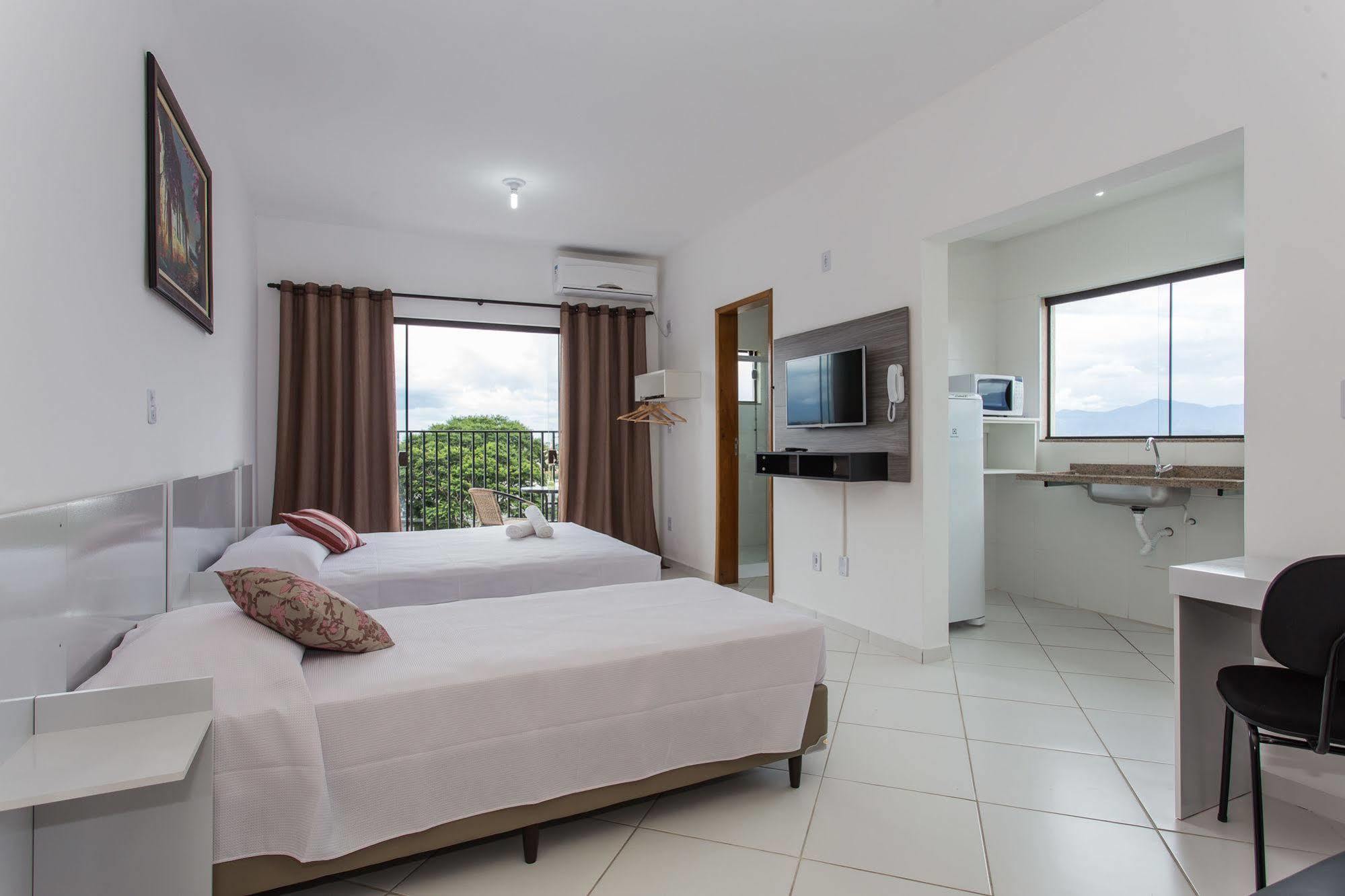Domum Hotel Pindamonhangaba Buitenkant foto